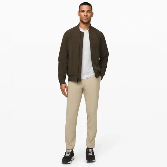 Lululemon Commission Pant Classic *Warpstreme 32"
Tofino Sand - Picture 1 of 13